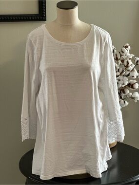 Charter Club White   Scoop Neck Tunic with Lace Trimmed Sleeves -XXL